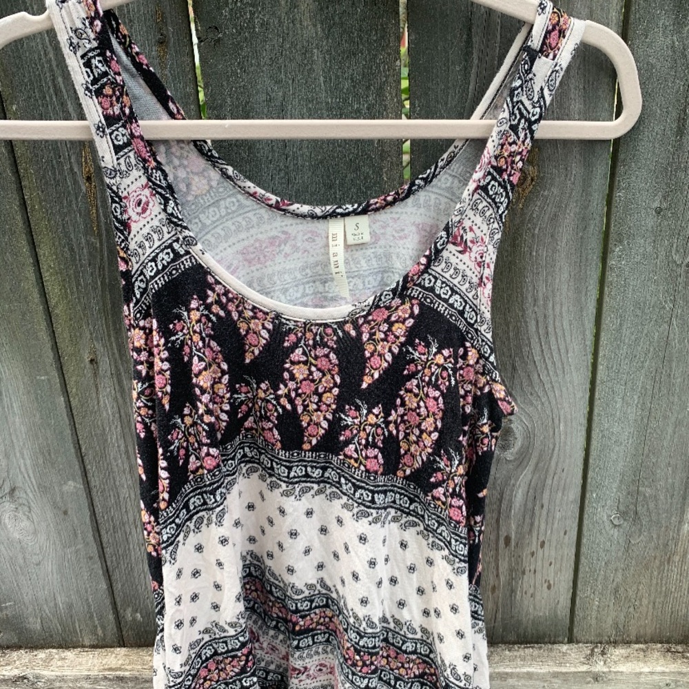 Cute patterned tank top